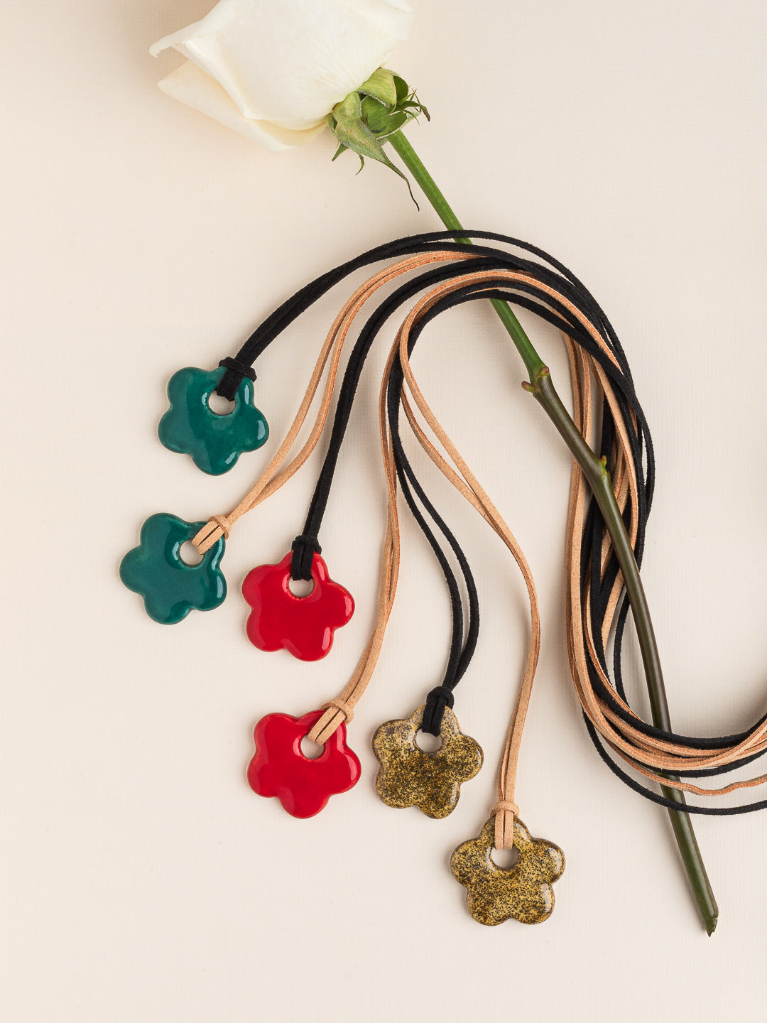 Baldoria collar-cordon-flor 30